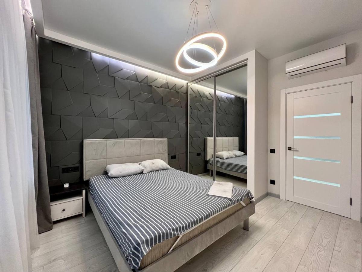 44 Pearl Stylish 1-Bedroom Apartment Odesa Exterior foto