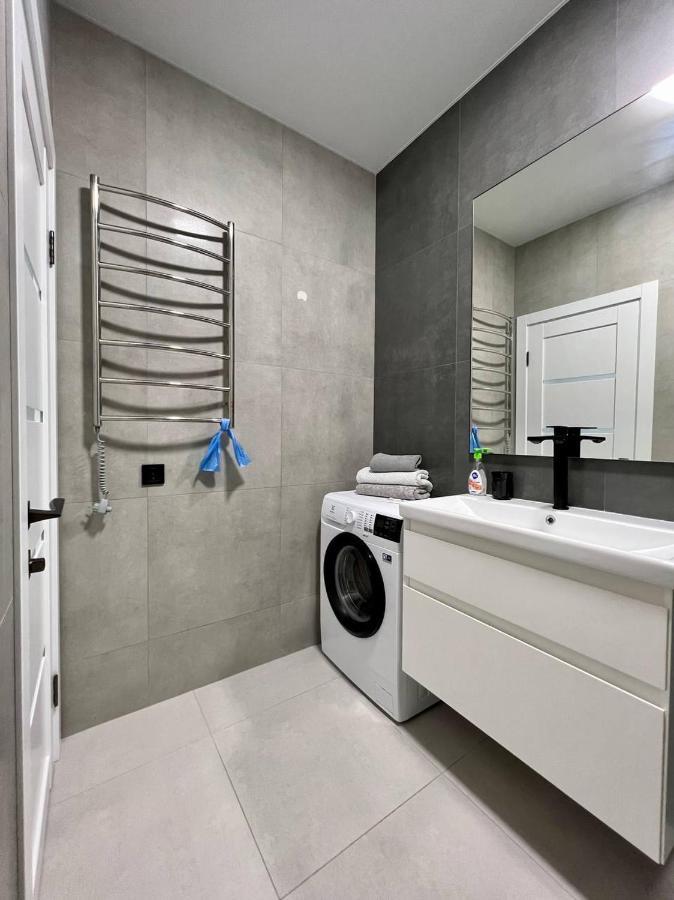 44 Pearl Stylish 1-Bedroom Apartment Odesa Exterior foto
